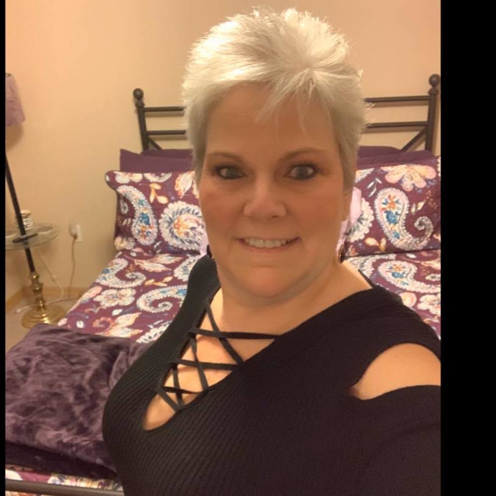 Meet your Posher, Lynn